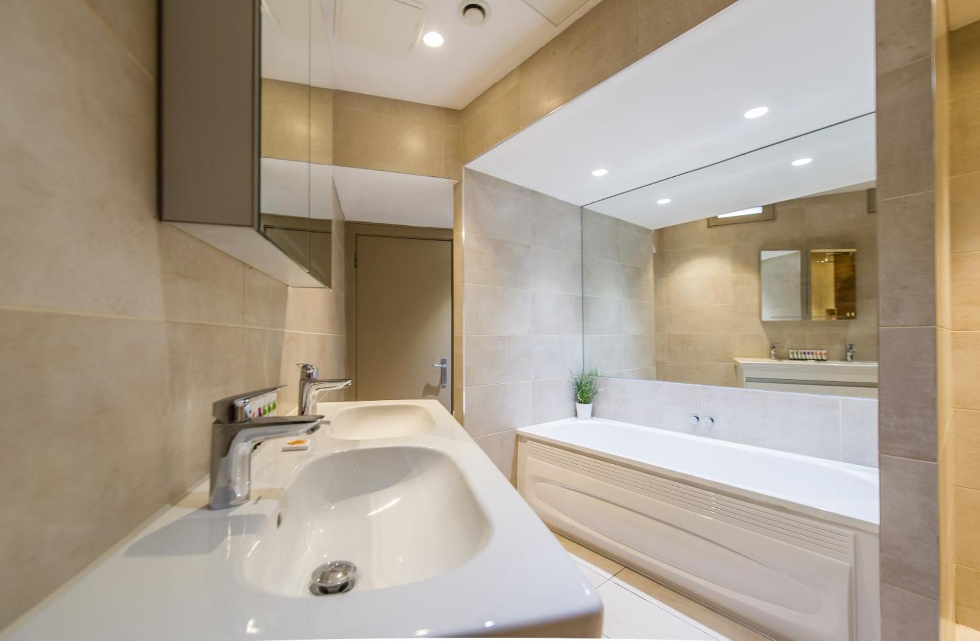 Апартаменты The Hay Stables - Stones Throw To Oxford Street Лондон Экстерьер фото